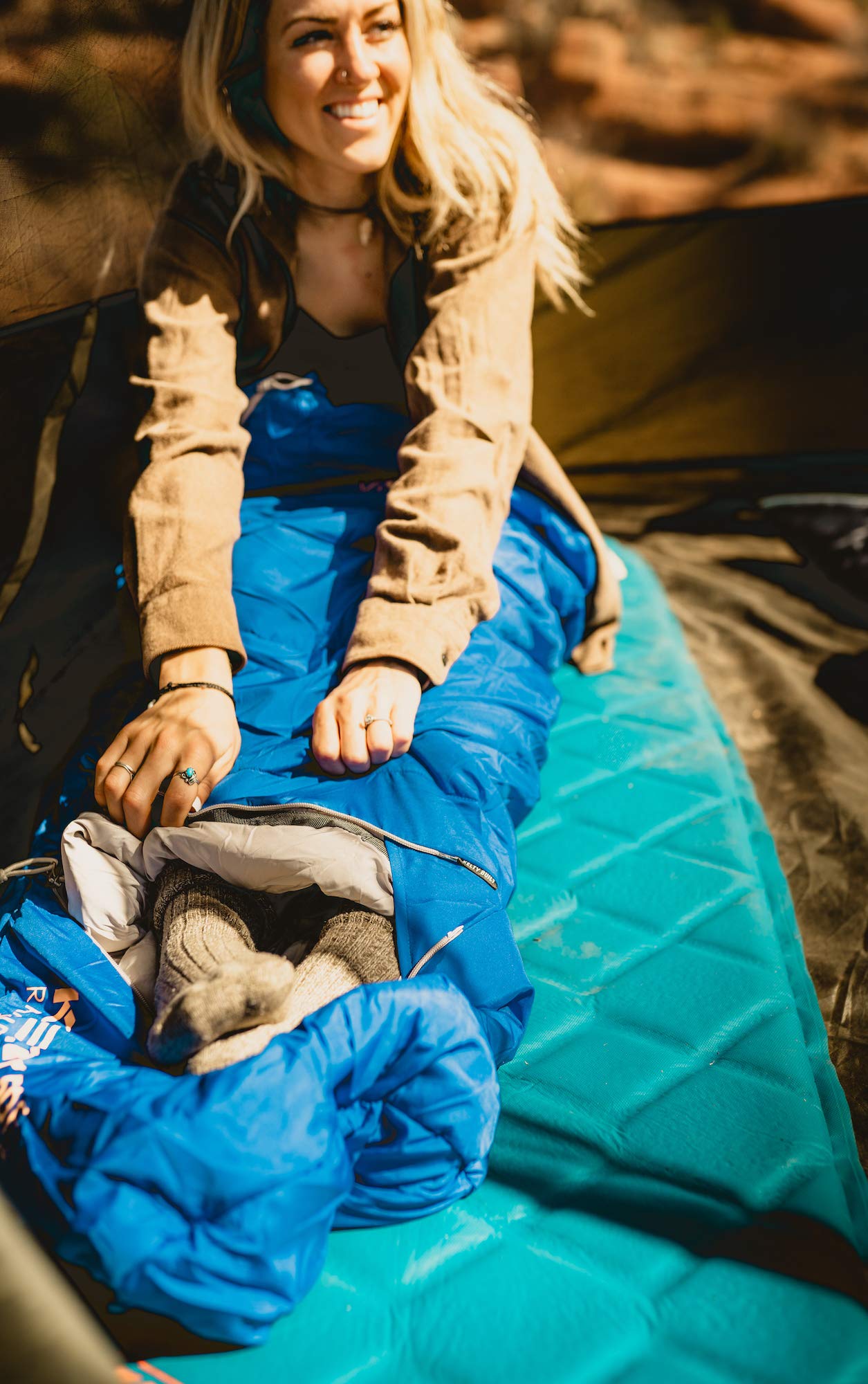 Kelty Rambler 50 Degree Synthetic CloudLoft Insulated Sleeping Bag, Unzips Completely to A Blanket, Anti-Snag Zipper & More - Image 5